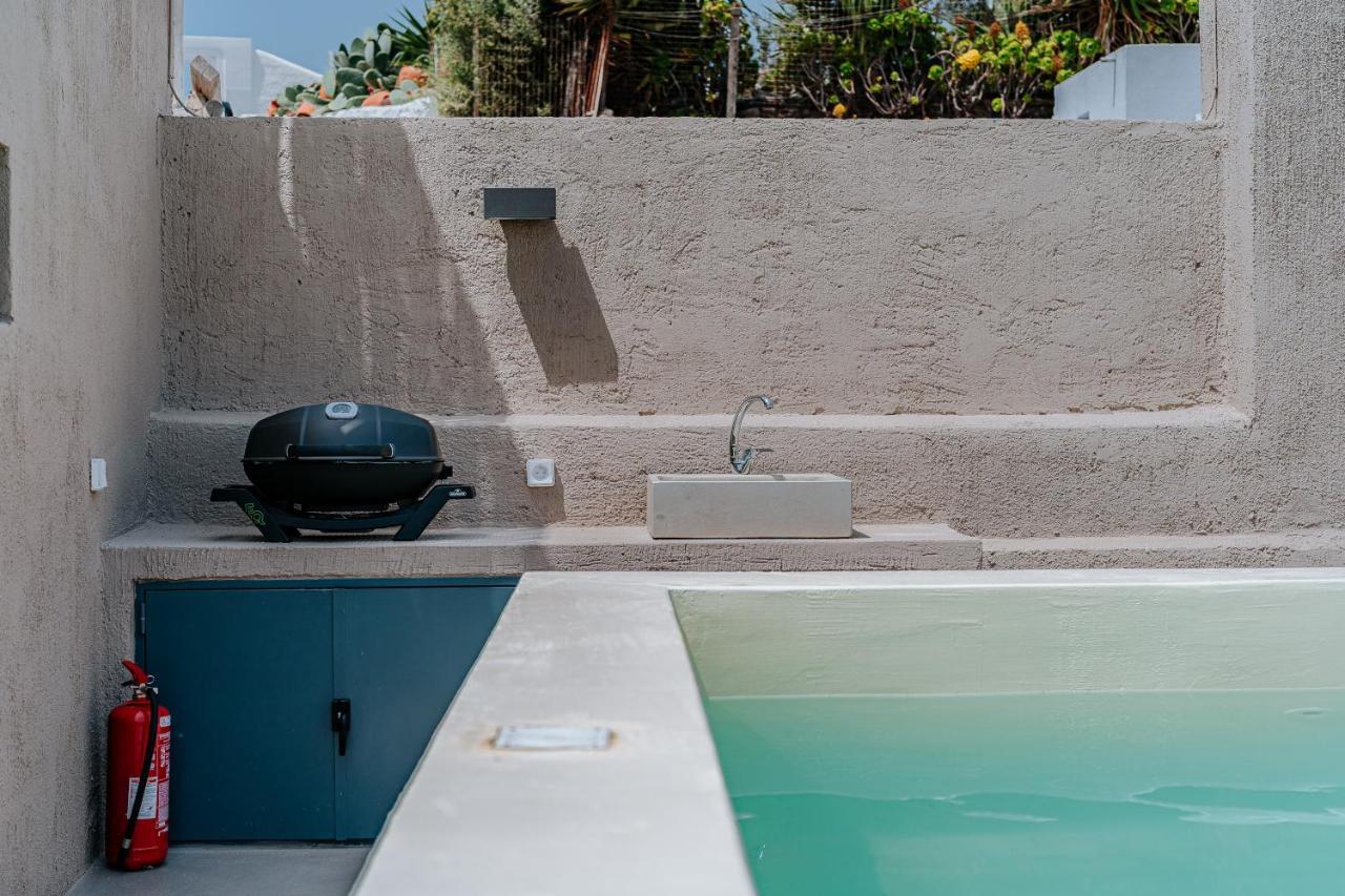 Present Perfect Villa - Private Pool Firostefani Luaran gambar